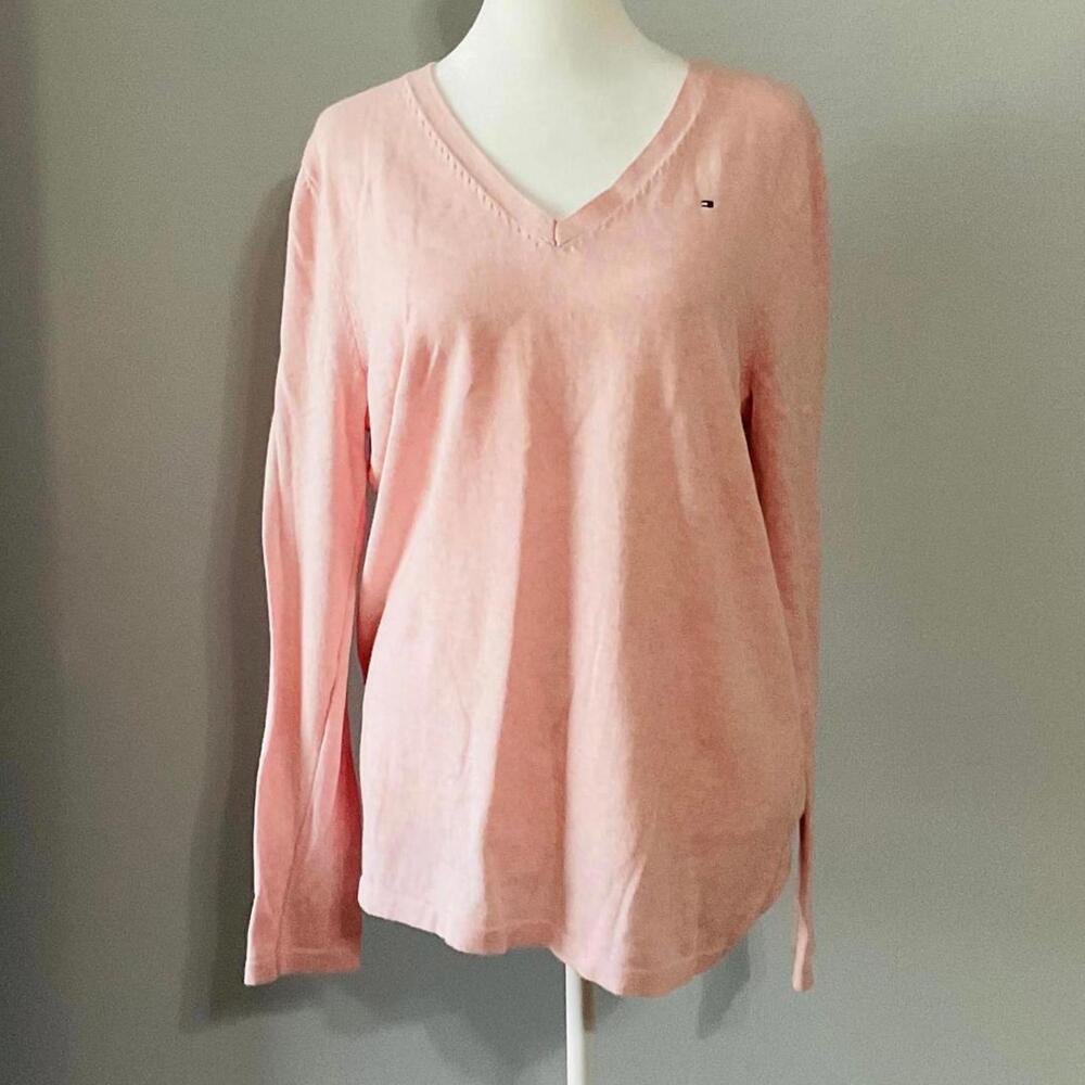 Tommy Hilfiger Women's Pink V-Neck Sweater Size L